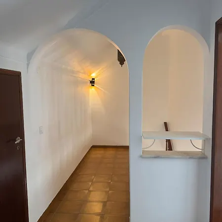 Casa De *